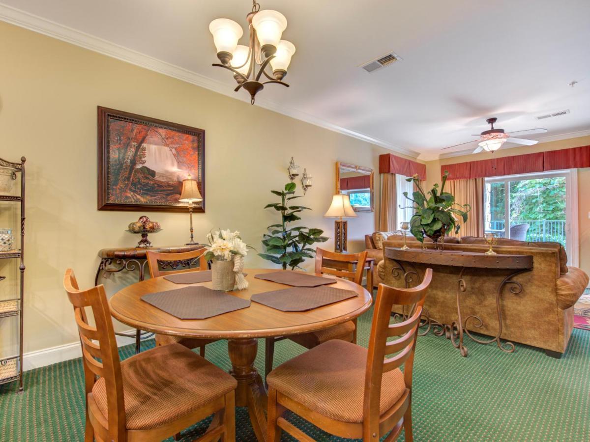 City Bear, 2Br, Pool, Spa, Downtown Gatlinburg, Sleeps 6 Apartment Exterior photo